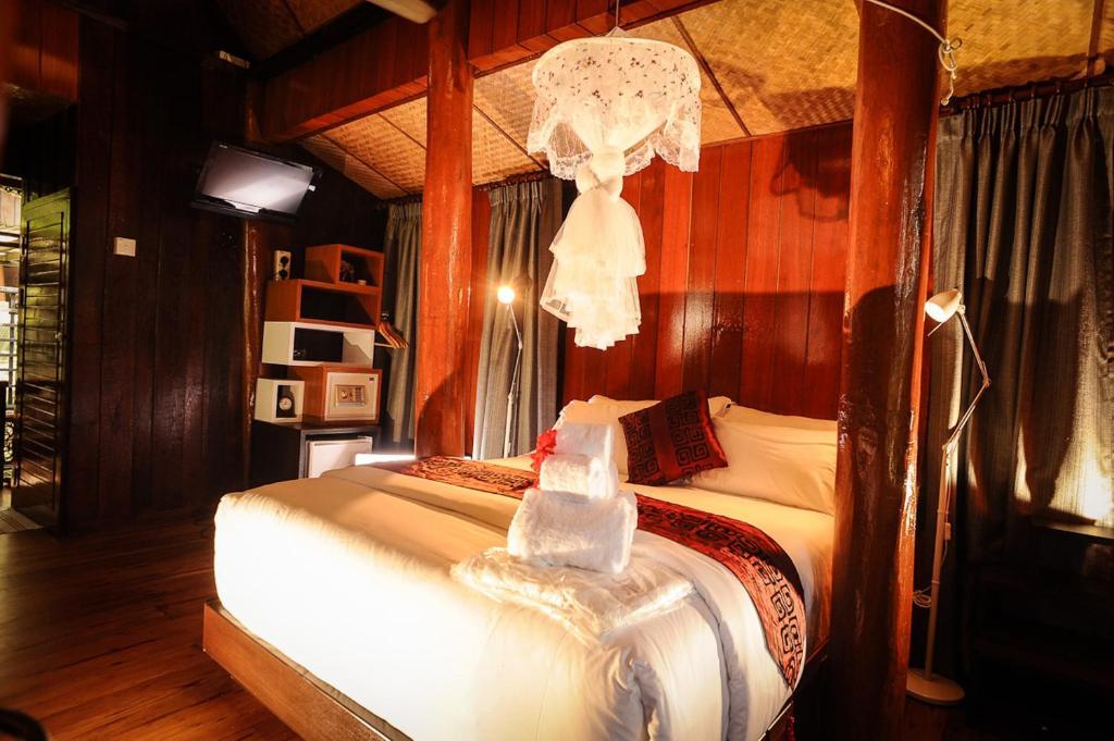 Malihom Private Estate Villa Balik Pulau Exteriör bild