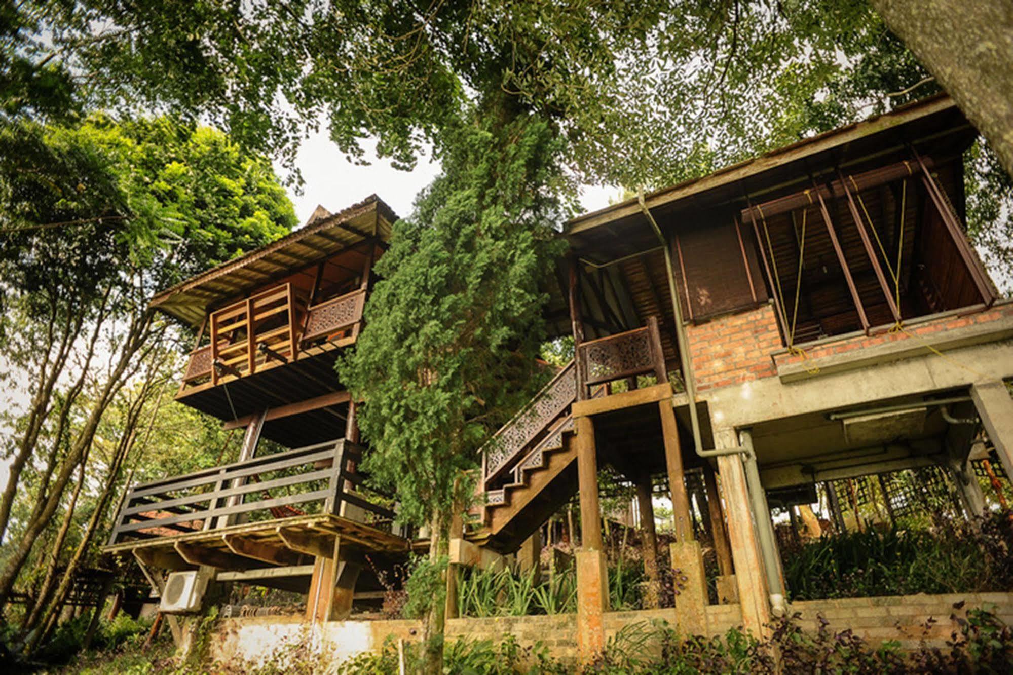 Malihom Private Estate Villa Balik Pulau Exteriör bild