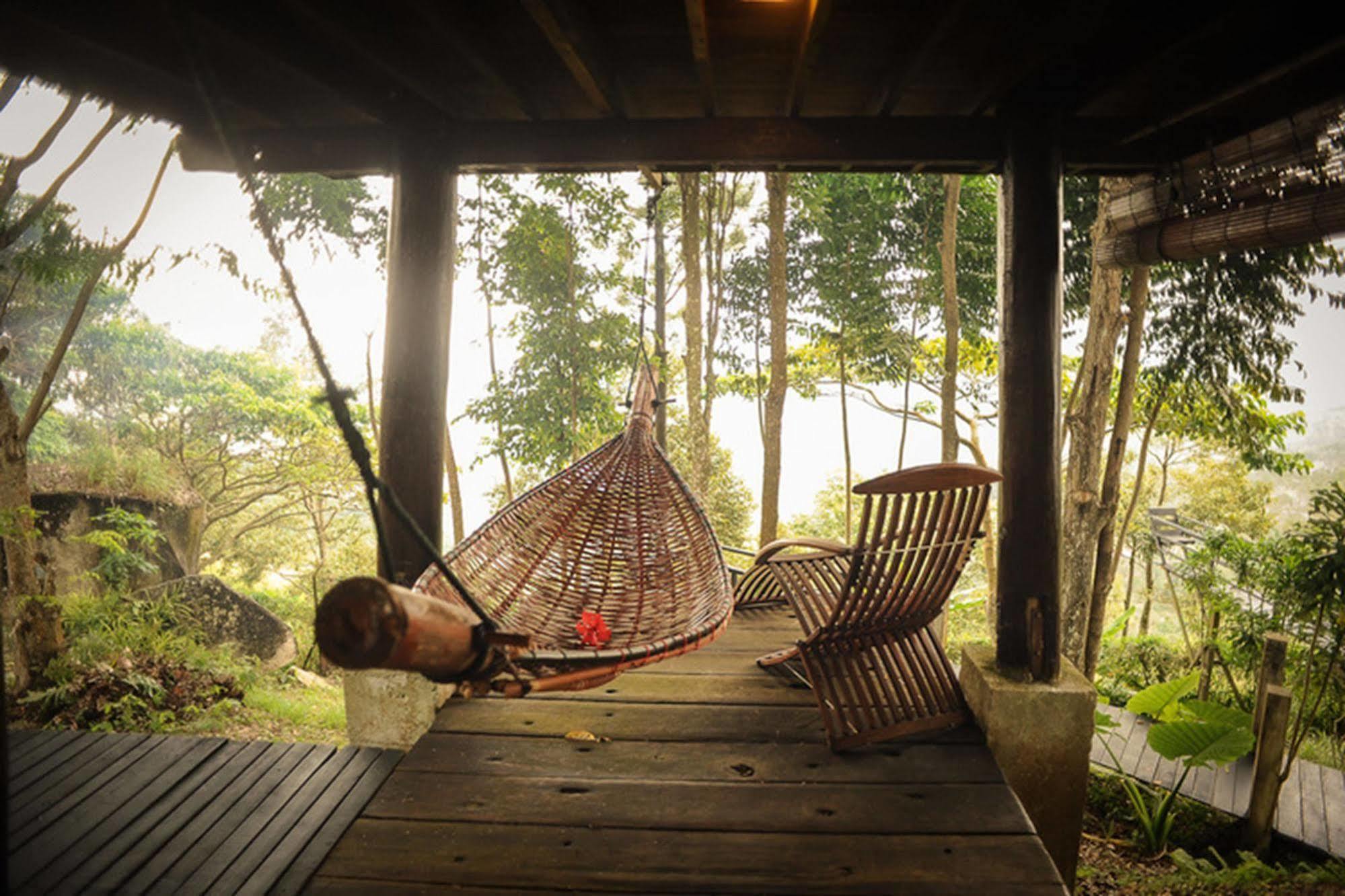 Malihom Private Estate Villa Balik Pulau Exteriör bild